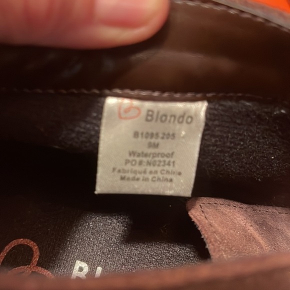 Blondo 🔥Sale🔥waterproof brown suede shoes - Picture 4 of 6